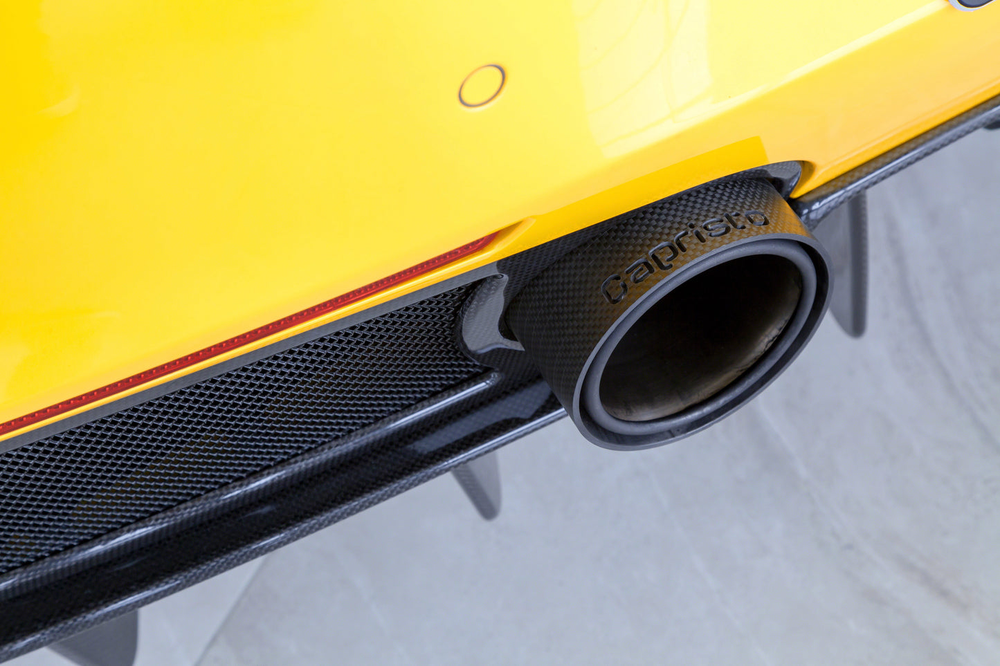 Capristo 03FE08710028LM Ferrari 488 Carbon End Pipe Shells (Matte) 